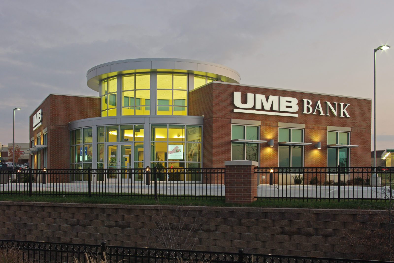 UMB Bank - Olathe, KS